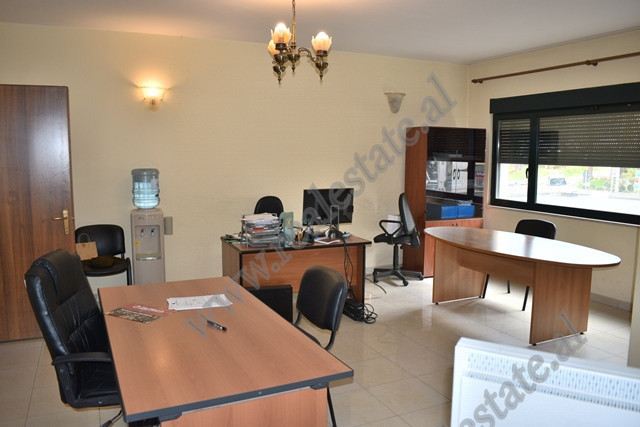 Apartment for office for rent near the Qemal Stafa Stadium in Tirana.

It is situated on the 2-nd 